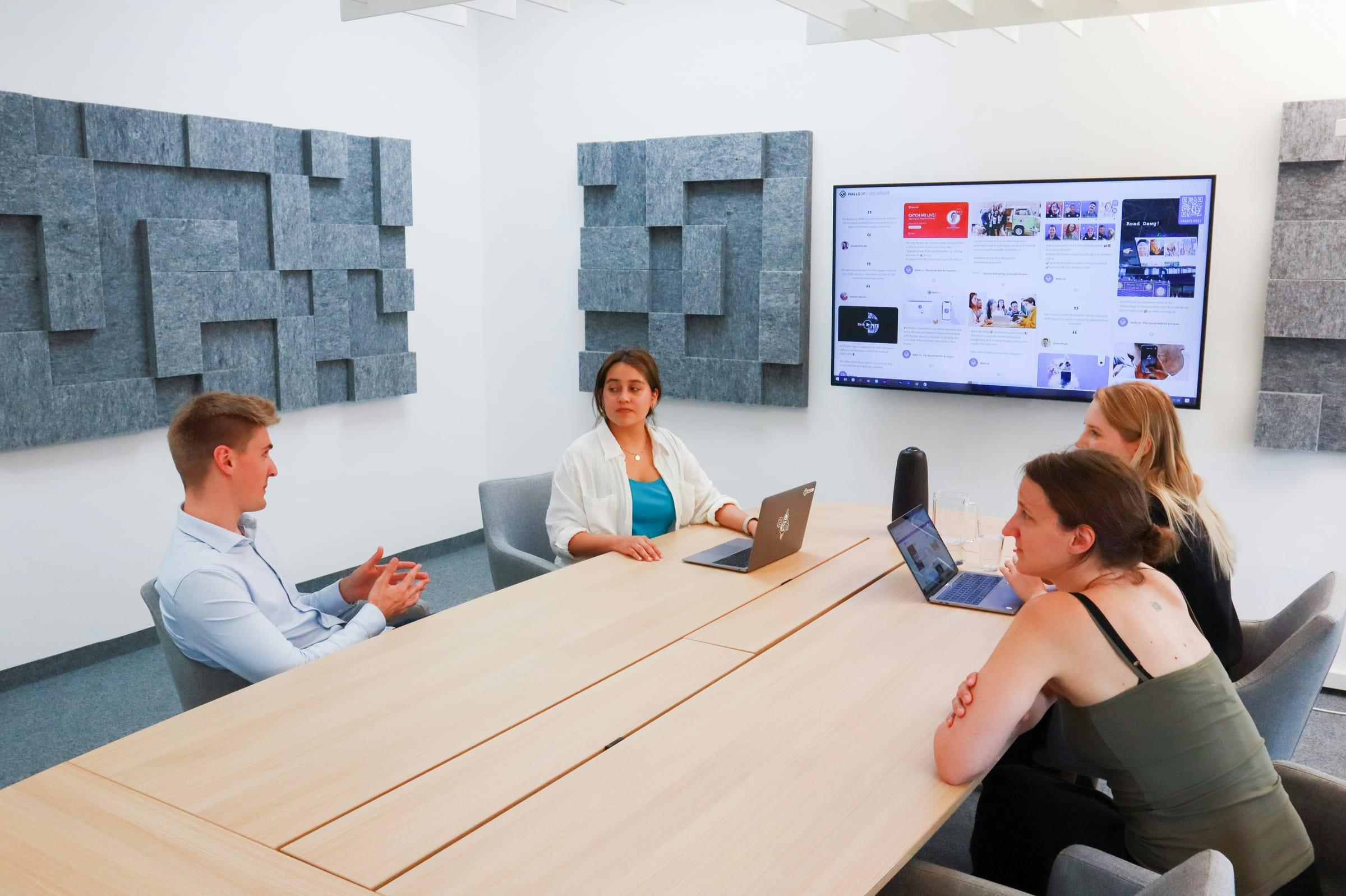 Turning Reluctant Account Executives into Partner Advocates
